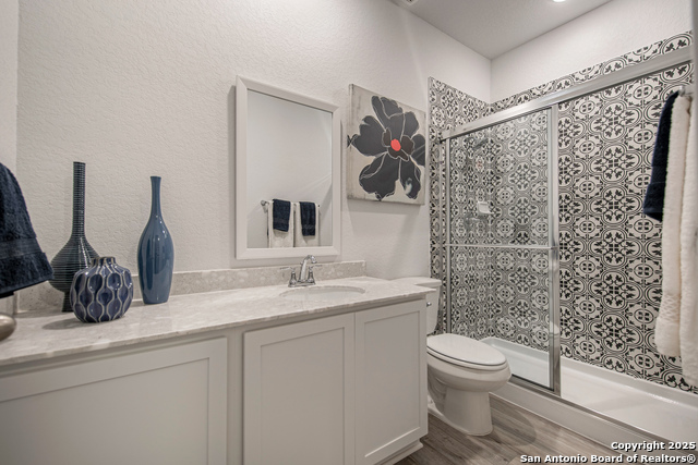 519 White Oak, Castroville, Texas image 17