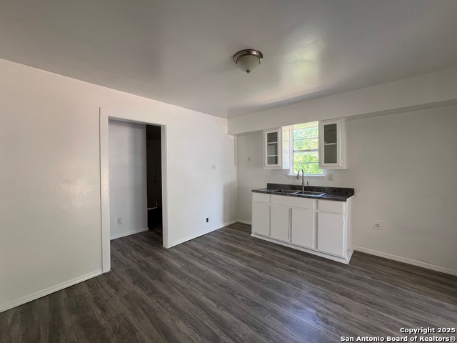 130 N Trevino, Pearsall, Texas image 3