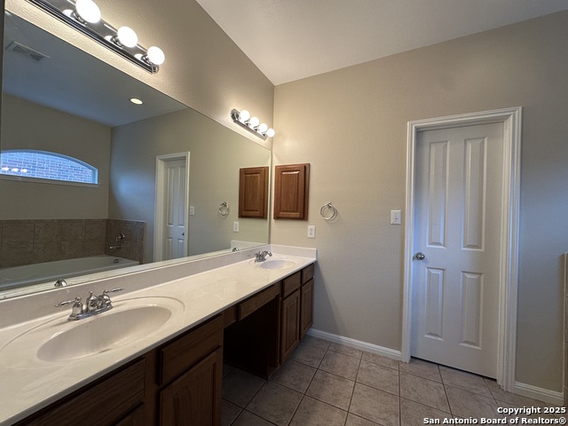 13814 Jubilee Way, Helotes, Texas image 11