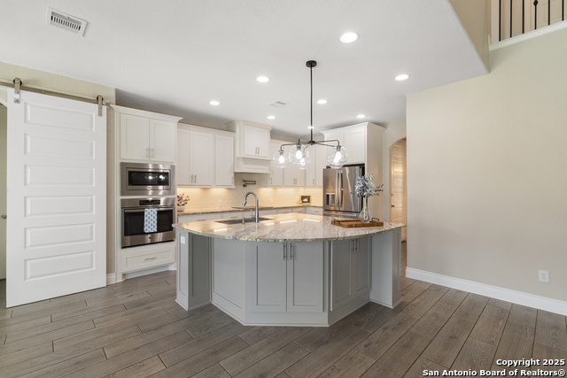 7986 Valley Crest, Fair Oaks Ranch, Texas image 9