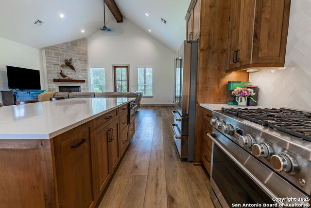 1130 Church, Seguin, Texas image 14