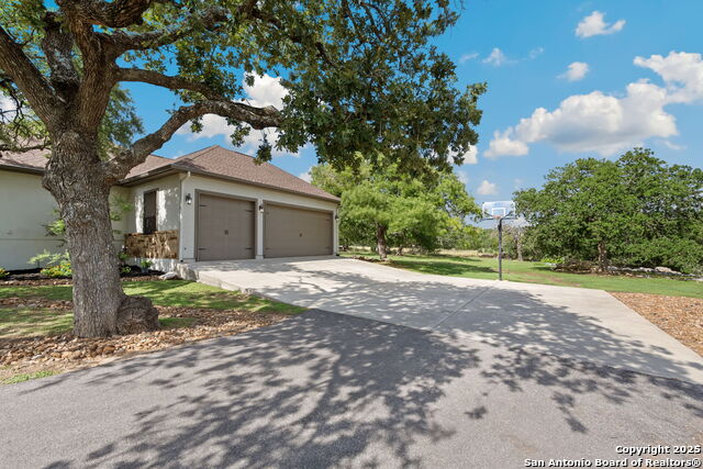 1448 Decanter, New Braunfels, Texas image 42