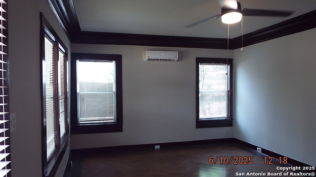 1427 Schley Ave, San Antonio, Texas image 2