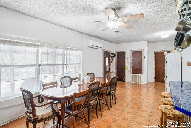 114 Pace Miller, Del Rio, Texas image 12