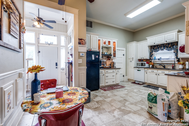 9248 Fm 725, McQueeney, Texas image 10
