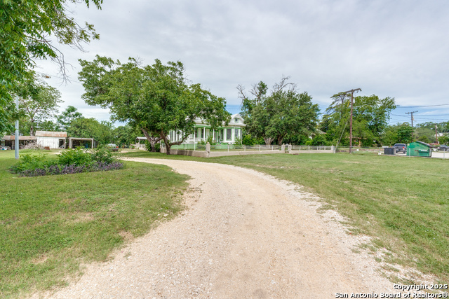 9248 Fm 725, McQueeney, Texas image 2