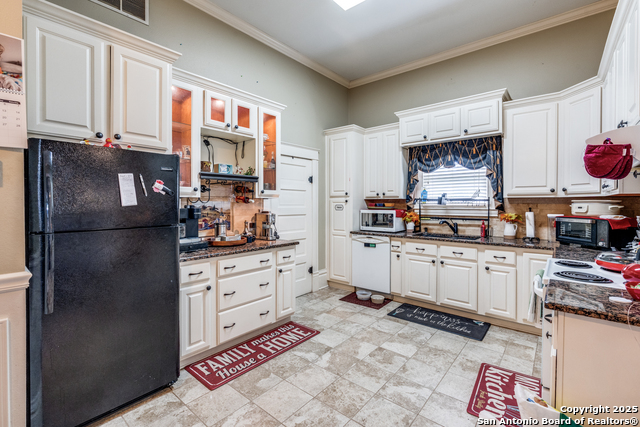 9248 Fm 725, McQueeney, Texas image 9