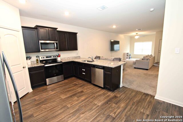 10934 Monterey Pike, Converse, Texas image 11