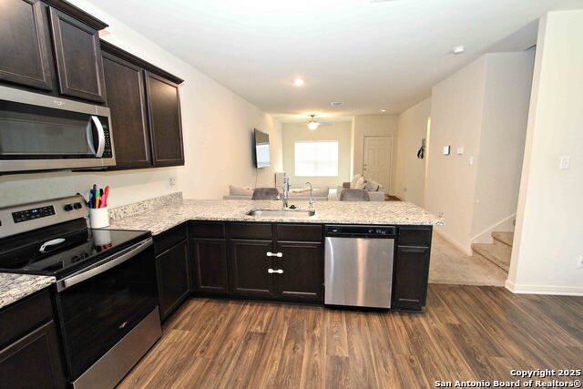 10934 Monterey Pike, Converse, Texas image 12