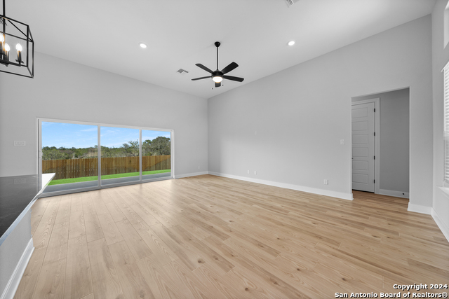 190 Azalea Alley, Castroville, Texas image 13