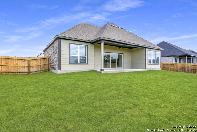 190 Azalea Alley, Castroville, Texas image 22