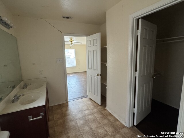 6547 Estes Flats, San Antonio, Texas image 26