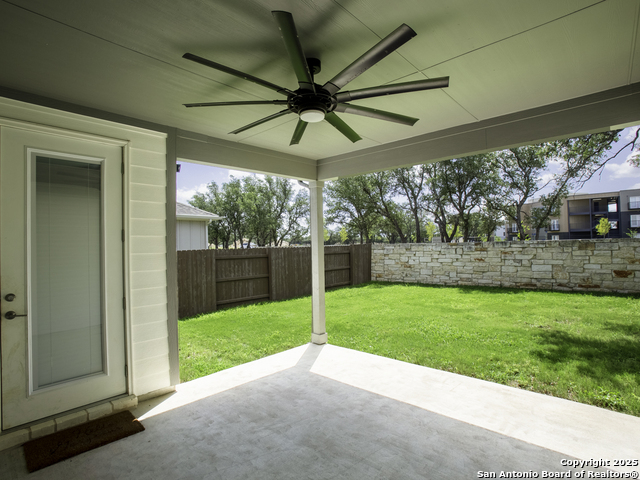 125 Slenderleaf, Marble Falls, Texas image 28