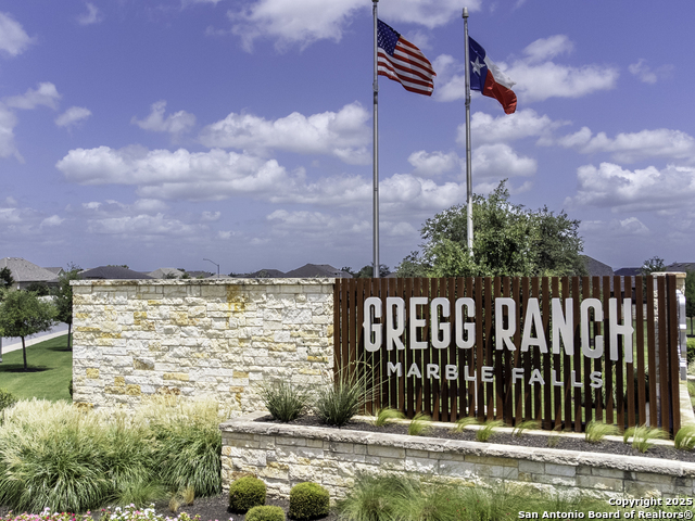 125 Slenderleaf, Marble Falls, Texas image 32