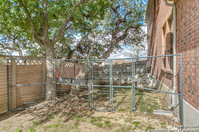 153 Rattlesnake Bluff, Boerne, Texas image 25