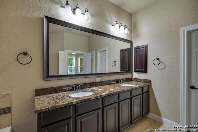 10645 Foxen Way, Helotes, Texas image 15