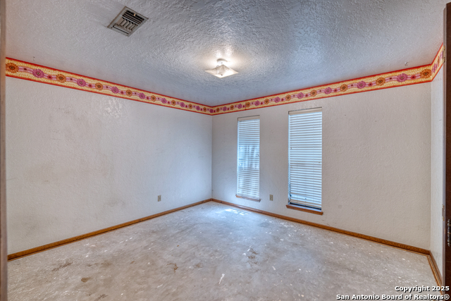 100 E Bluebonnet, Uvalde, Texas image 18