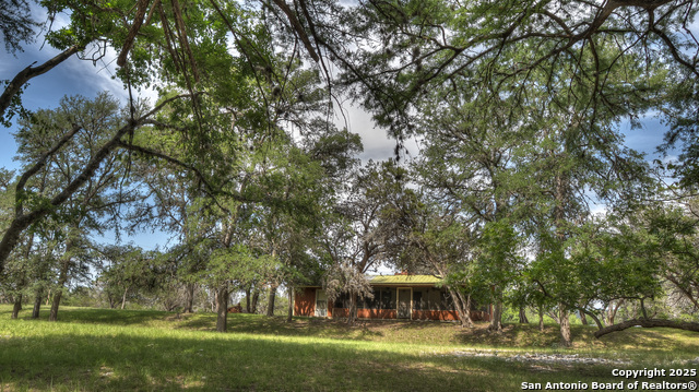 154 Weston, Leakey, Texas image 18