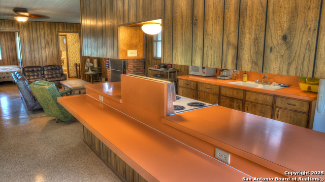 154 Weston, Leakey, Texas image 31