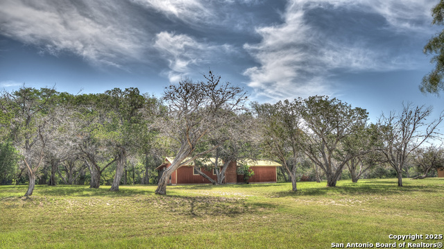 154 Weston, Leakey, Texas image 36