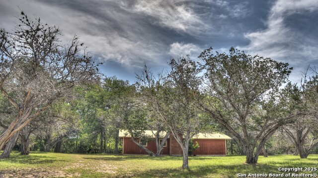 154 Weston, Leakey, Texas image 37