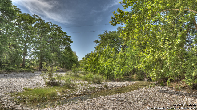154 Weston, Leakey, Texas image 9