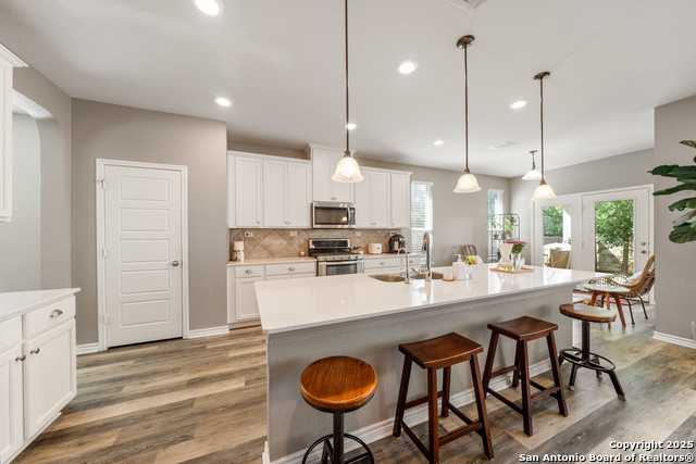 11312 Red Oak Turn, Helotes, Texas image 13