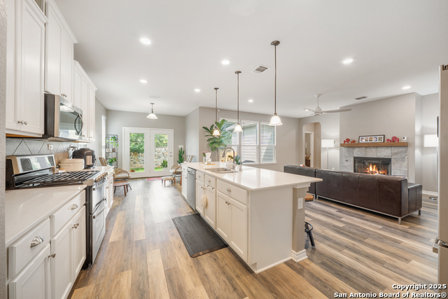 11312 Red Oak Turn, Helotes, Texas image 14
