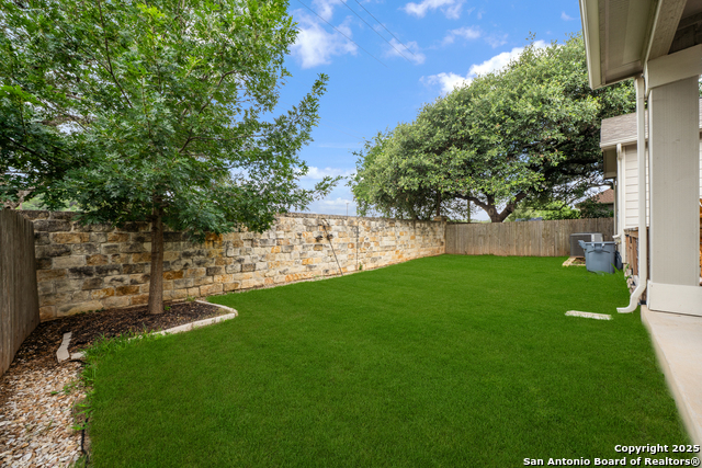 11312 Red Oak Turn, Helotes, Texas image 35