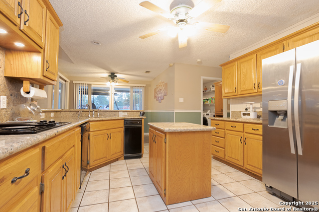 309 Meandering Way, Del Rio, Texas image 14