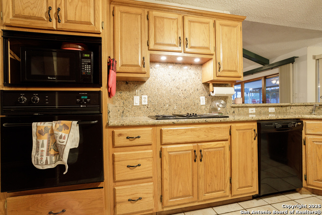 309 Meandering Way, Del Rio, Texas image 15