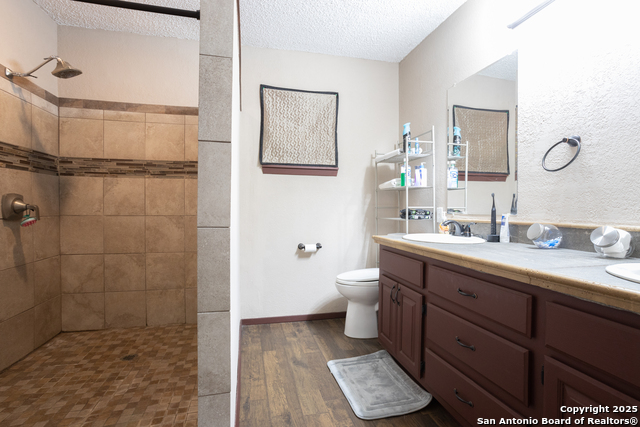 309 Meandering Way, Del Rio, Texas image 37