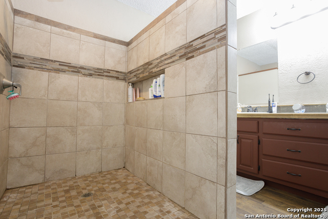 309 Meandering Way, Del Rio, Texas image 39