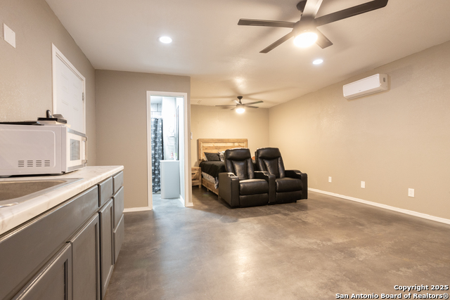 309 Meandering Way, Del Rio, Texas image 43