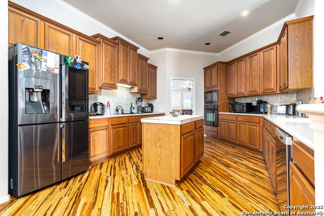 9510 French Tree, Helotes, Texas image 12