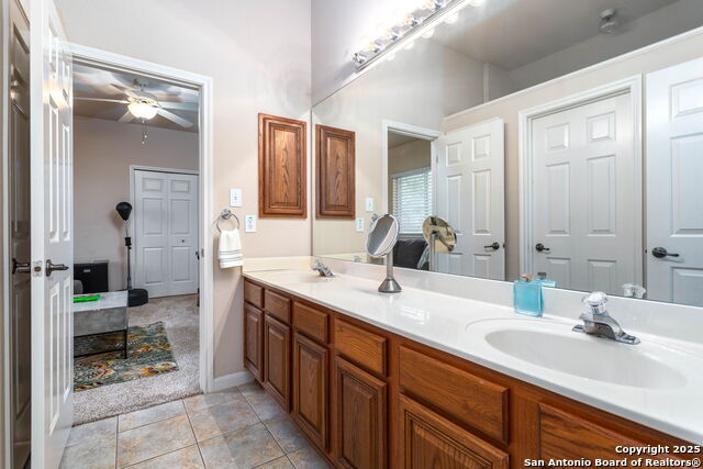 9510 French Tree, Helotes, Texas image 22