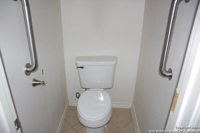 909 San Antonio, Pleasanton, Texas image 11