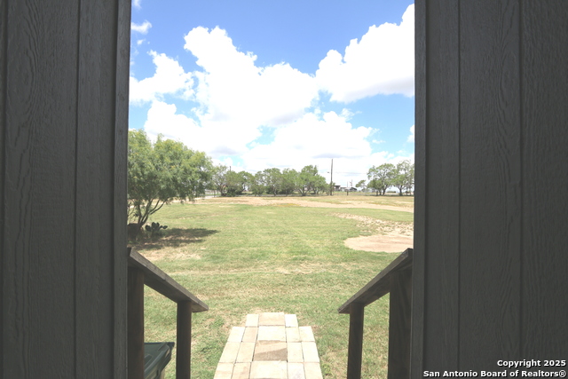 7510 Pittman, Adkins, Texas image 29