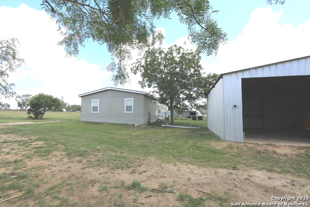7510 Pittman, Adkins, Texas image 30