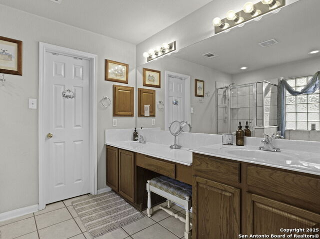 15622 Portales Pass, Helotes, Texas image 18