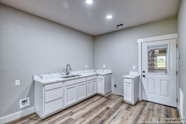 121 Cr 367, Uvalde, Texas image 31