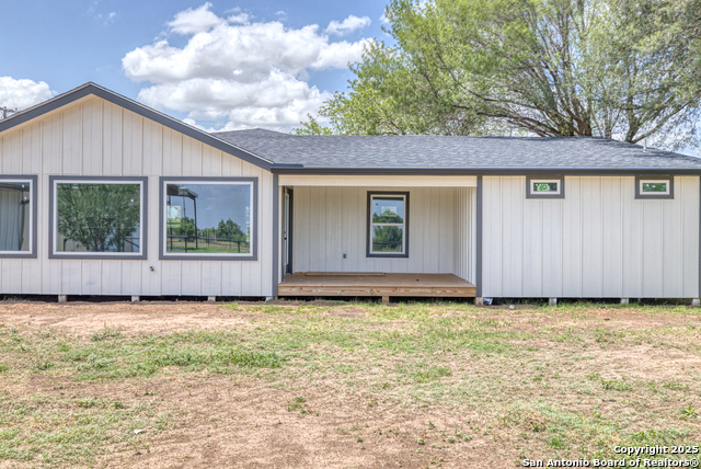 121 Cr 367, Uvalde, Texas image 34