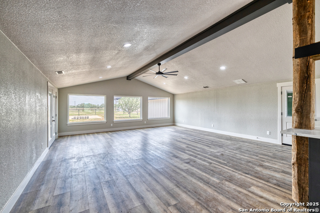 121 Cr 367, Uvalde, Texas image 9