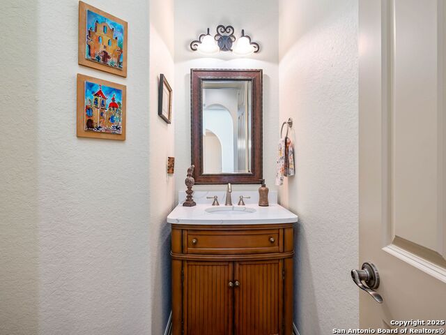 14402 Contour Place, Helotes, Texas image 17