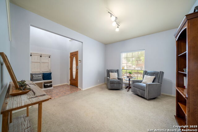 1005 Summer Haven Ln, Schertz, Texas image 8