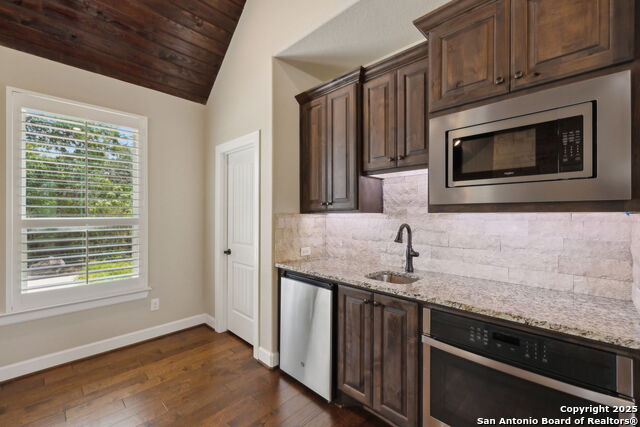 858 Riverforest, New Braunfels, Texas image 37
