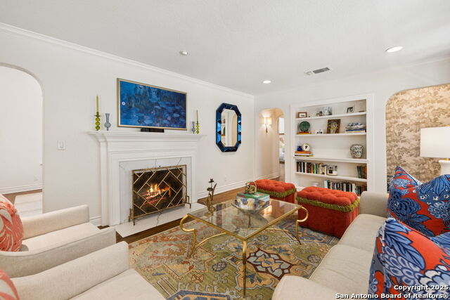 235 E Fair Oaks, Alamo Heights, Texas image 10
