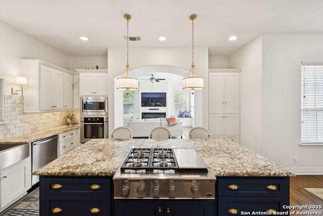 235 E Fair Oaks, Alamo Heights, Texas image 17