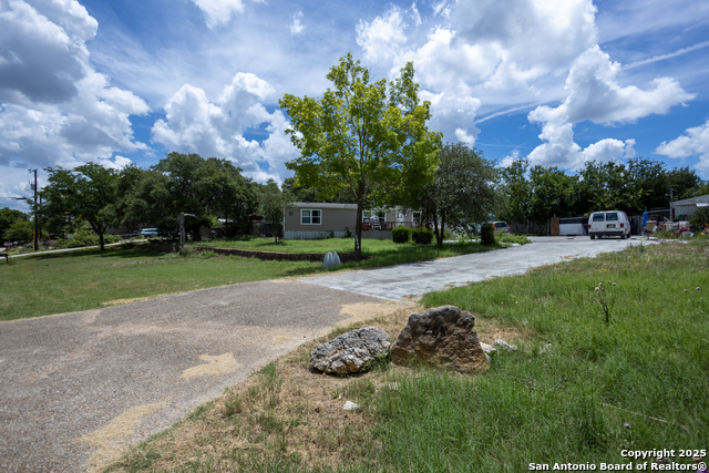 2040 Western Skies Dr, Spring Branch, Texas image 2