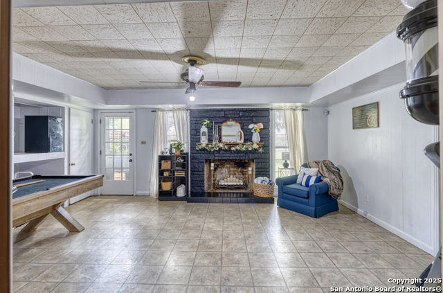 840 Cherry, Uvalde, Texas image 16